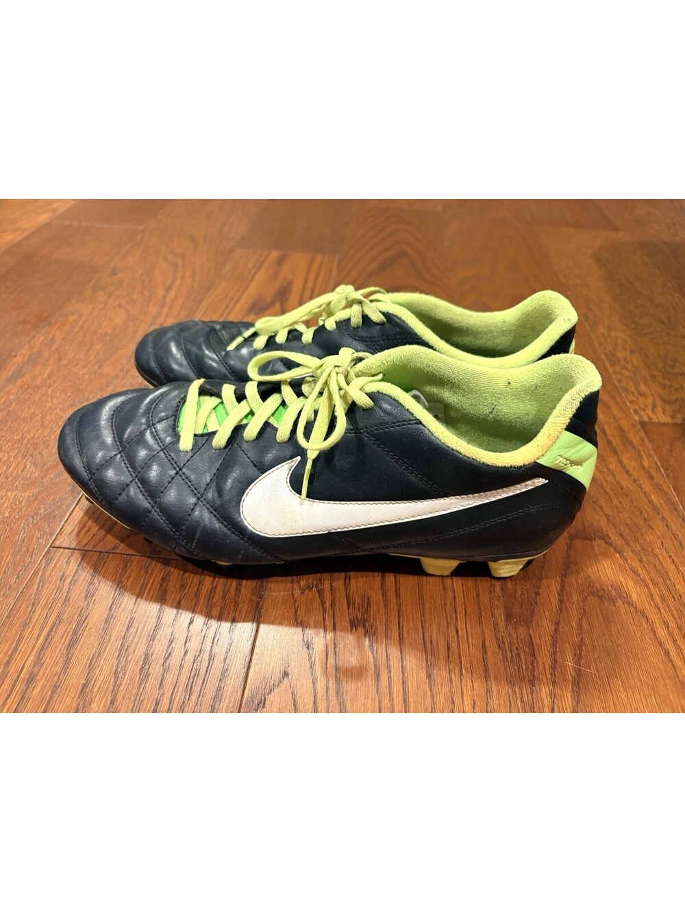 Size 11.5 Men's Nike Tiempo Legend IV FG Soccer Boots Cleats 509038-013 VTG 2012